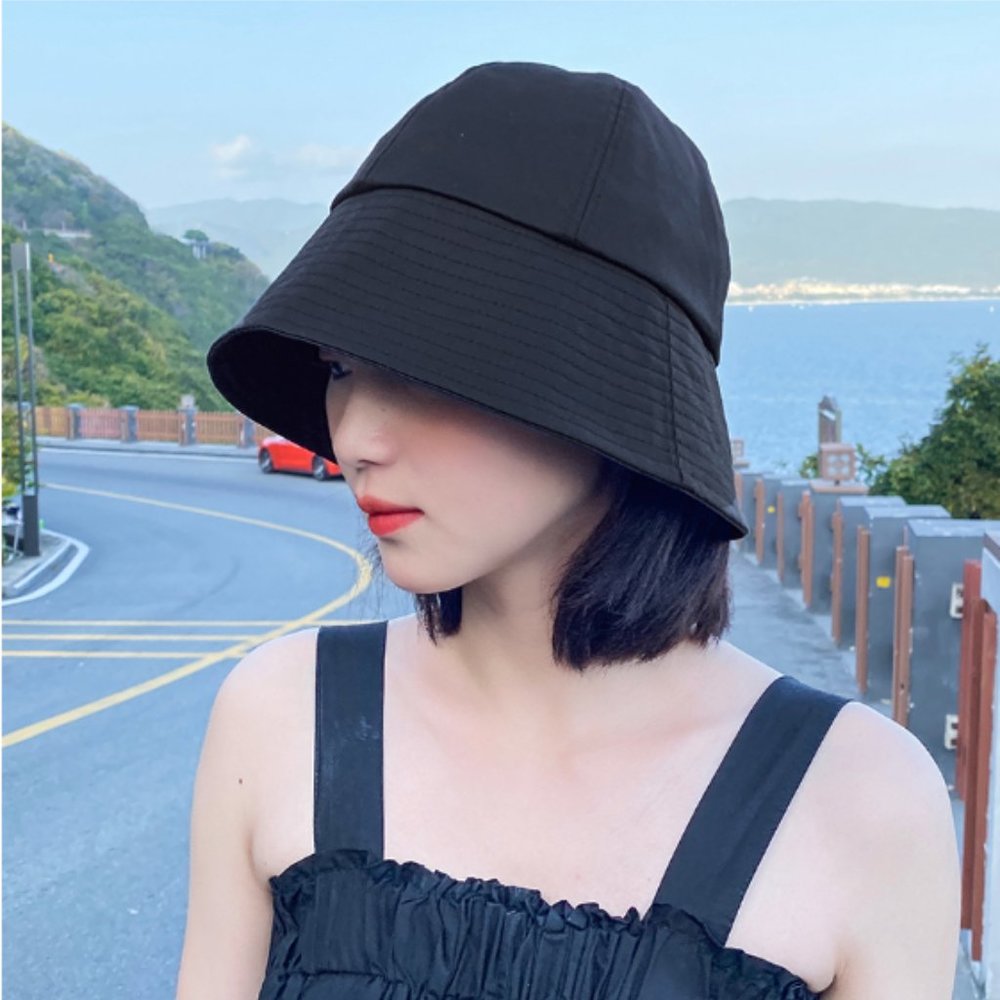 Black Bucket Hat